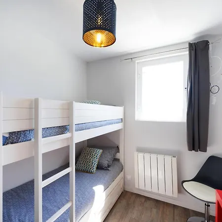 12 Pers 5km Hendaye Apartment